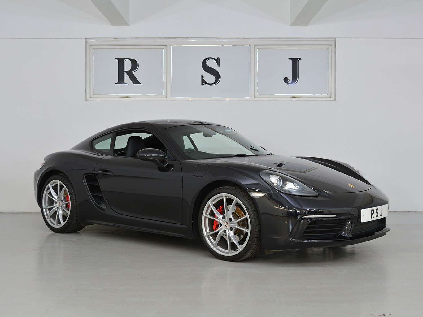2019 Porsche 718