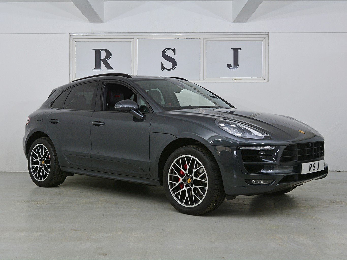 2018 Porsche Macan